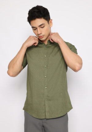 Jobb Benjoz Kemeja Pria Lengan Pendek Slim Fit M.Green