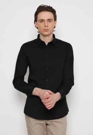 Jobb Geronimo Kemeja Pria Lengan Panjang Slim Fit Hitam 3