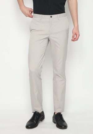 Jobb Farley Celana Panjang Chinos Modern Slim Fit Beige